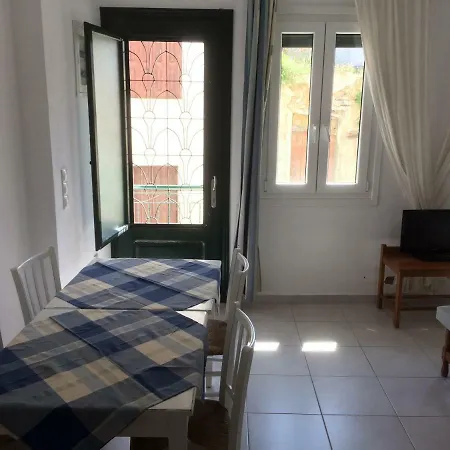 Angies House דירה סקופלוס טאון